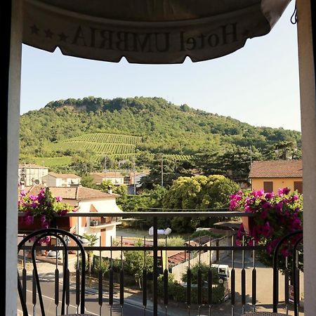 Hotel Ristorante Umbria Orvieto Buitenkant foto