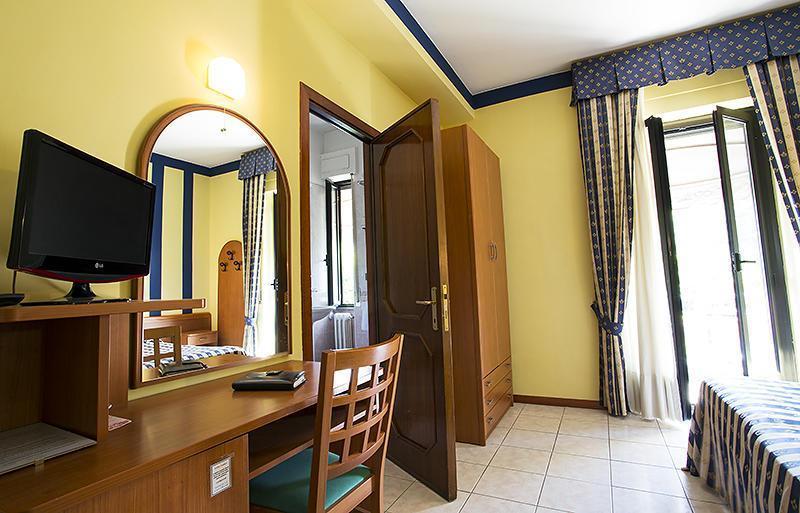 Hotel Ristorante Umbria Orvieto Buitenkant foto