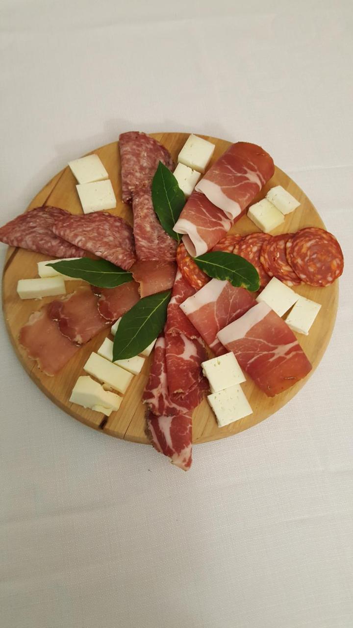 Hotel Ristorante Umbria Orvieto Buitenkant foto