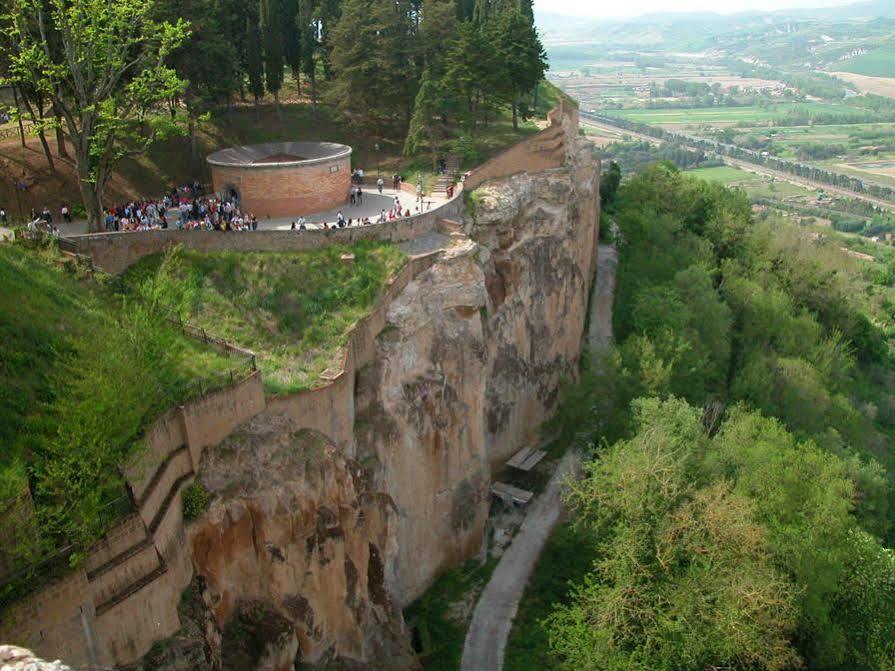 Hotel Ristorante Umbria Orvieto Buitenkant foto