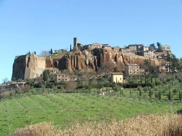 Hotel Ristorante Umbria Orvieto Buitenkant foto