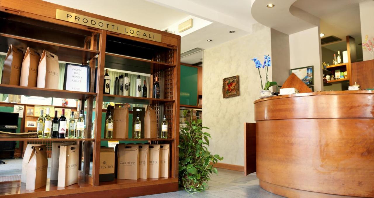 Hotel Ristorante Umbria Orvieto Buitenkant foto